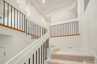 5425 156th Ave SE, Bellevue, WA 98006 - Photo 29