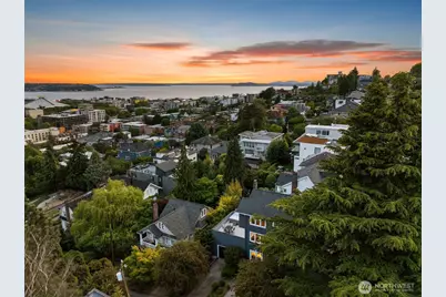 371 Prospect Street, Seattle, WA 98109 - Photo 35