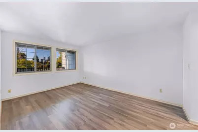 1111 10th Avenue E #33, Seattle, WA 98102 - Photo 17