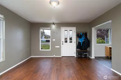 210 Gibson Street, Sedro Woolley, WA 98284 - Photo 5
