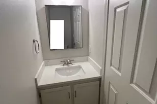 13706 NE 85th St, Redmond, WA 98052 - Photo 7