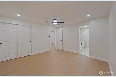 10518 165th Place NE, Redmond, WA 98052 - Photo 11