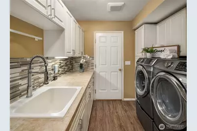 30333 SE 396th Street, Enumclaw, WA 98022 - Photo 17