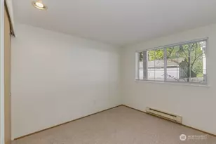 23315 Cedar Way, Mountlake Terrace, WA 98043 - Photo 13