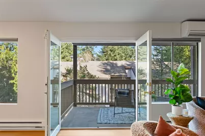 10419 NE 32nd Place #E204, Bellevue, WA 98004 - Photo 19