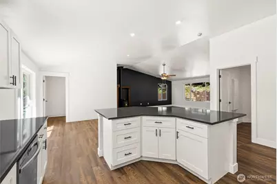 23430 Fisk Road E, Orting, WA 98360 - Photo 17