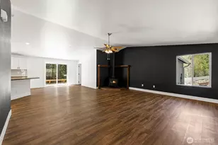 23430 Fisk Rd E, Orting, WA 98360 - Photo 7