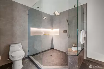 11279 59th Avenue S, Seattle, WA 98178 - Photo 27