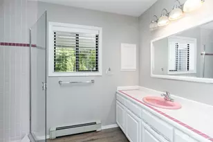 3625 Magnolia Blvd W, Seattle, WA 98199 - Photo 11