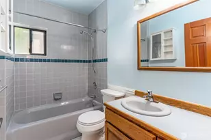 3625 Magnolia Blvd W, Seattle, WA 98199 - Photo 25