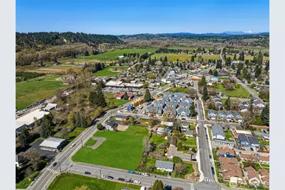 41 Xx Tolt Avenue, Carnation, WA 98014 - Photo 1