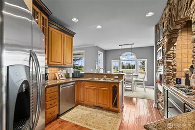 449 Island Green Way, Lynden, WA 98264 - Photo 11