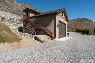 525 Columbia View Rd, Chelan, WA 98816 - Photo 37