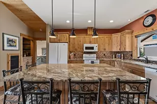525 Columbia View Rd, Chelan, WA 98816 - Photo 11