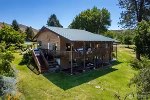 54 Wilson Rd, Winthrop, WA 98862 - Photo 3