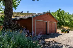 54 Wilson Rd, Winthrop, WA 98862 - Photo 31