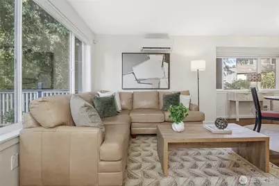 9165 45th Avenue SW #6, Seattle, WA 98136 - Photo 11