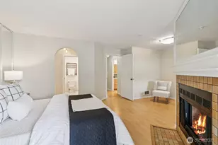 10001 NE 12th St, Bellevue, WA 98004 - Photo 29