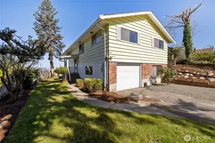 1411 Nisqually St, Steilacoom, WA 98388 - Photo 5