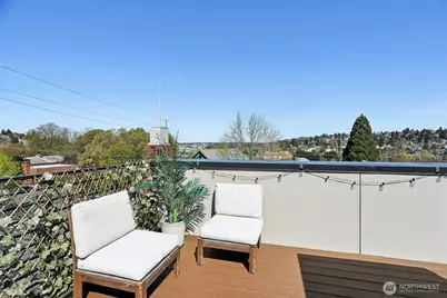 71 W Dravus Street, Seattle, WA 98119 - Photo 25