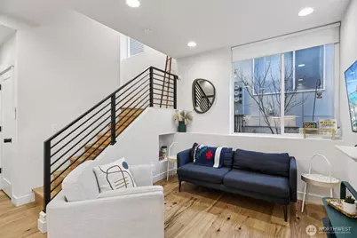 71 W Dravus Street, Seattle, WA 98119 - Photo 9