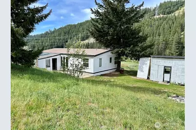 17490 Chumstick Highway, Leavenworth, WA 98826 - Photo 3