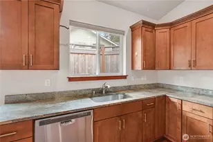 2233 E Rosecrans Ct, Port Townsend, WA 98368 - Photo 11