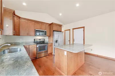 2233 E Rosecrans Court, Port Townsend, WA 98368 - Photo 9