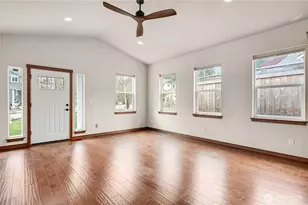 2233 E Rosecrans Ct, Port Townsend, WA 98368 - Photo 7