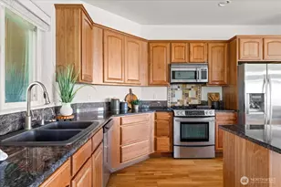 1041 Halsey Dr, Coupeville, WA 98239 - Photo 15