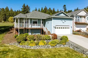 1041 Halsey Dr, Coupeville, WA 98239 - Photo 1