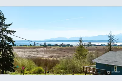 1041 Halsey Drive, Coupeville, WA 98239 - Photo 27