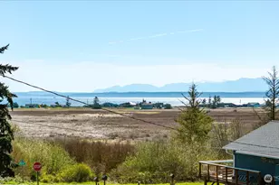 1041 Halsey Dr, Coupeville, WA 98239 - Photo 27