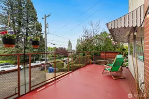 3041 24th Ave W, Seattle, WA 98199 - Photo 31