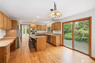 18605 SE 174th Way, Renton, WA 98058 - Photo 11