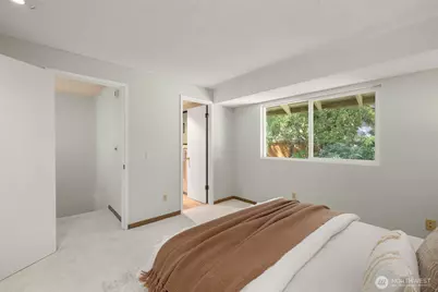 243 169th Avenue NE, Bellevue, WA 98008 - Photo 15