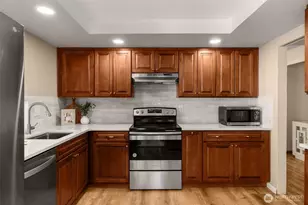 243 169th Ave NE, Bellevue, WA 98008 - Photo 11