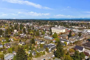 9624 Linden Ave N, Seattle, WA 98103 - Photo 29