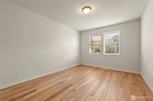 1451 NE Park Dr, Issaquah, WA 98029 - Photo 9