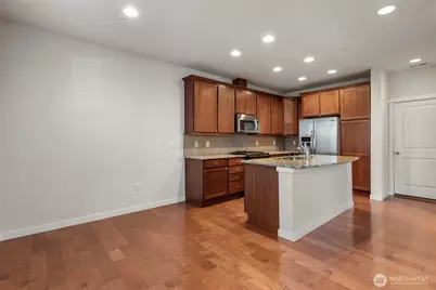 1451 NE Park Drive, Issaquah, WA 98029 - Photo 5