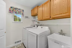 980 Marshall Dr, Camano Island, WA 98282 - Photo 11