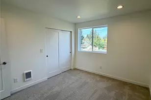 2523 58th Ave NE, Tacoma, WA 98422 - Photo 9