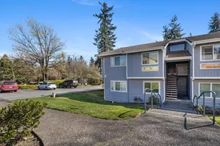 4118 212th St SW, Mountlake Terrace, WA 98043 - Photo 3