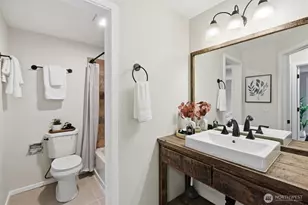 11104 NE 68th St, Kirkland, WA 98033 - Photo 21