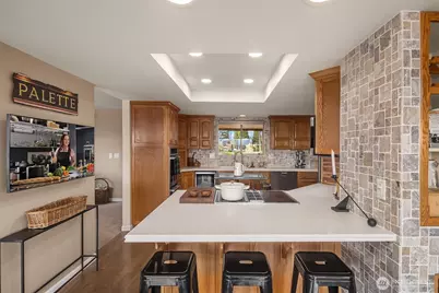 306 Seneca Place NW, Renton, WA 98057 - Photo 5