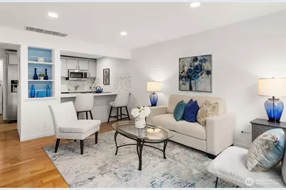 929 Blue Heron Avenue NE #3, Bainbridge Island, WA 98110 - Photo 9