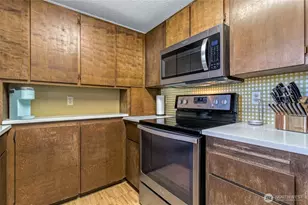 1521 SE Freedom Pl, College Place, WA 99324 - Photo 9