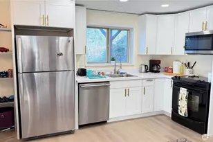 4422 108th Ave E, Edgewood, WA 98372 - Photo 3