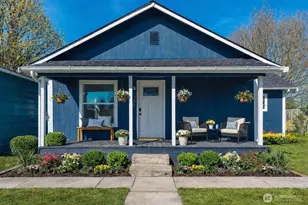 1323 Logan St, Centralia, WA 98531 - Photo 3