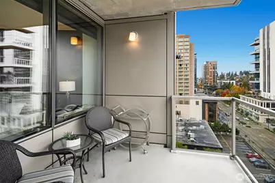 10610 NE 9th Place #1206, Bellevue, WA 98004 - Photo 11